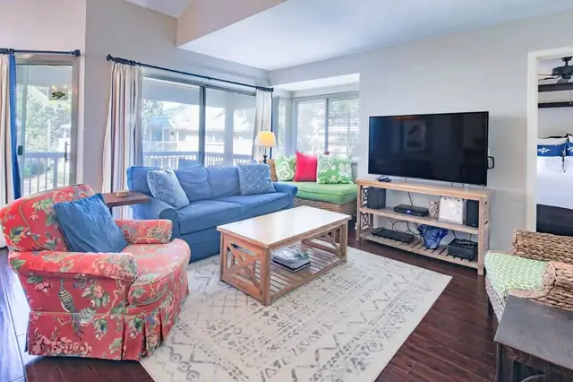 Living room at Barrington Park 714